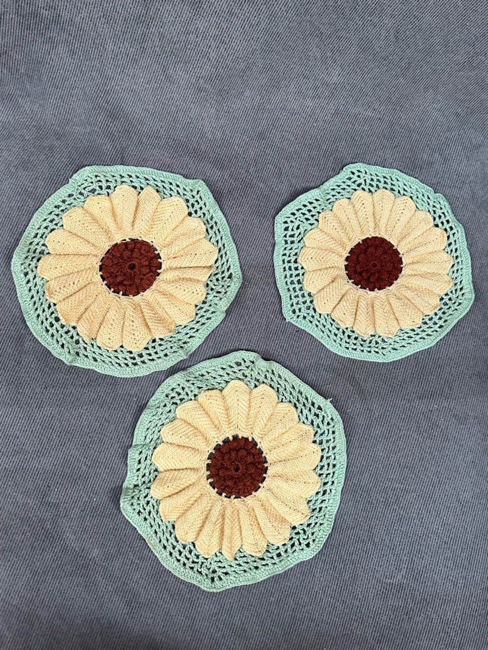 Vintage crochet doily sunflower hot pads